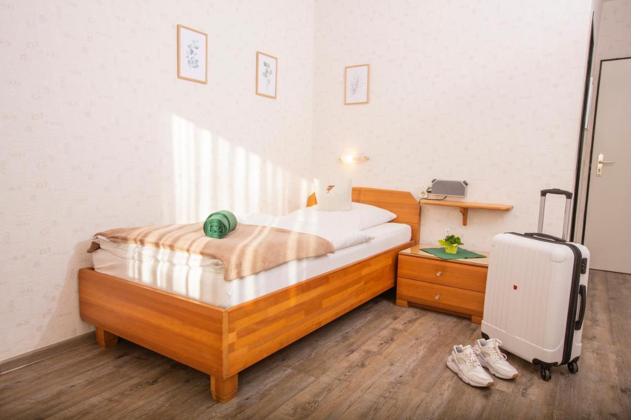 Hotel-Pension Haus Holtdirk Lippstadt Dış mekan fotoğraf