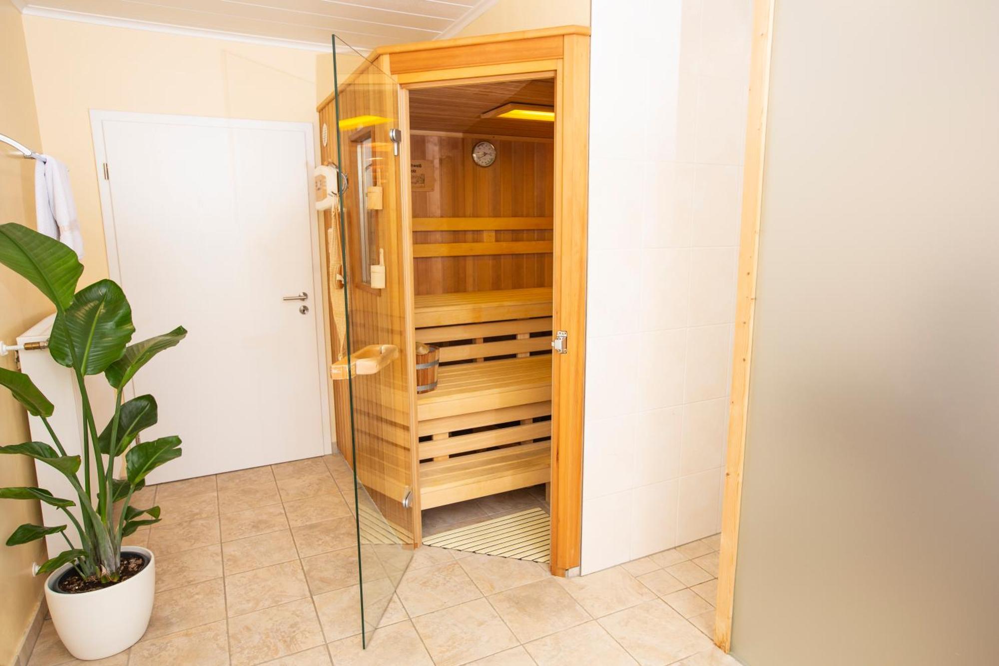 Hotel-Pension Haus Holtdirk Lippstadt Dış mekan fotoğraf